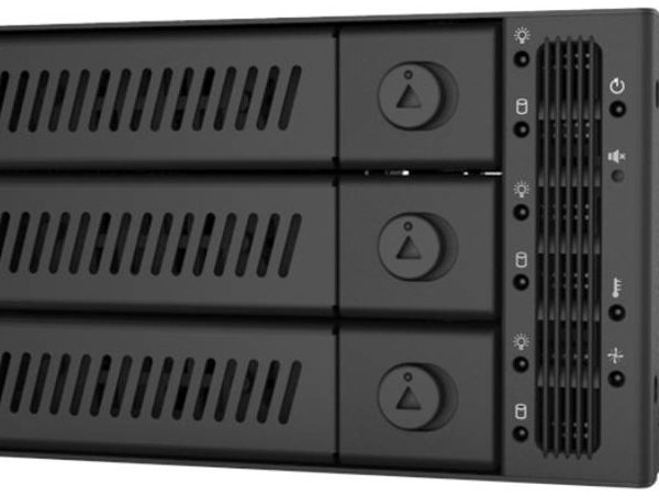 Fioka za hard disk Chieftec CMR-2131SAS 2 x 5.25in SATA crna