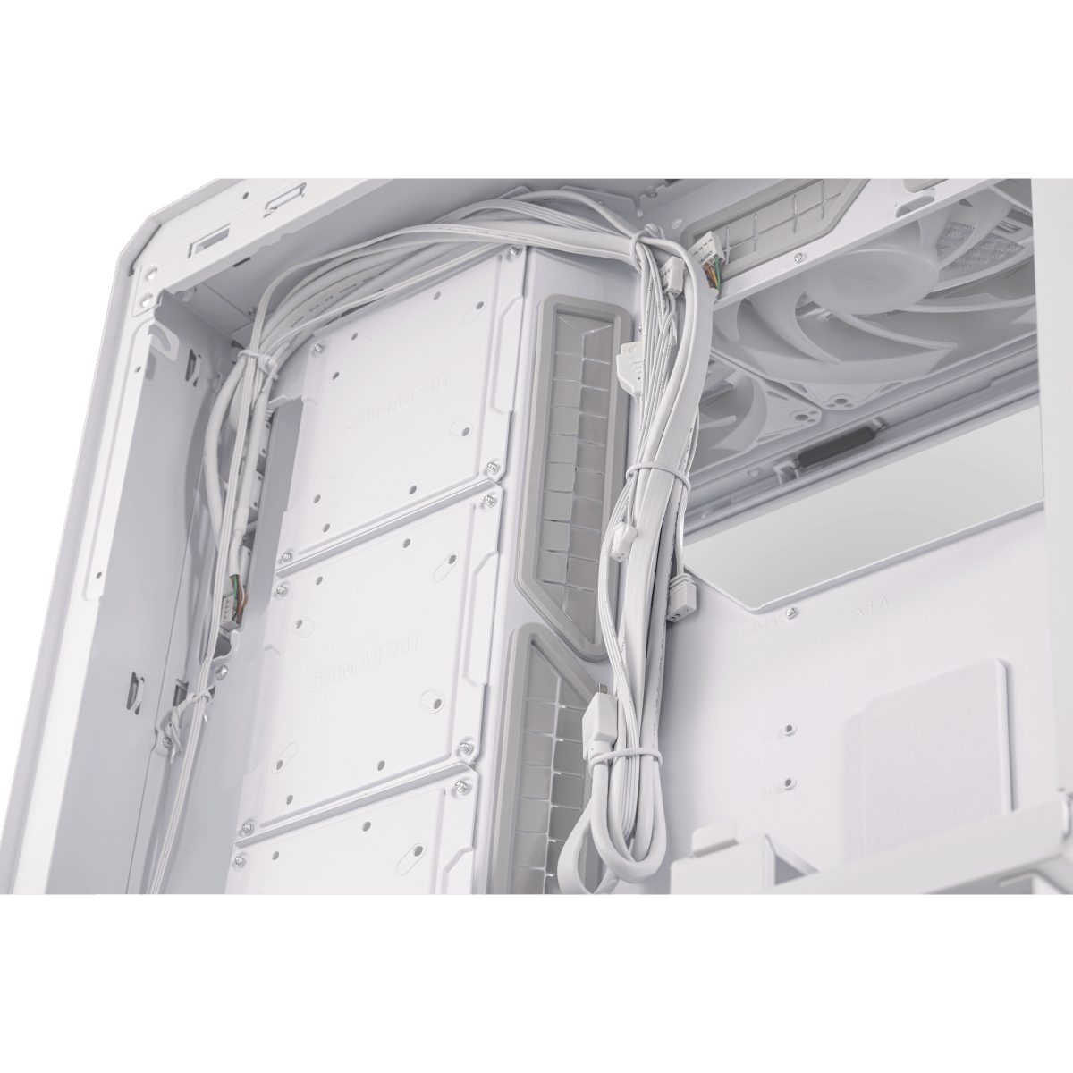 Asus GT502 PLUS TG ARGB TUF Gaming  belo - Image 6